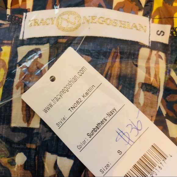 Boutique-Tracy Negoshian Kaitlyn Navy Sunbathers - Picture 5 of 5